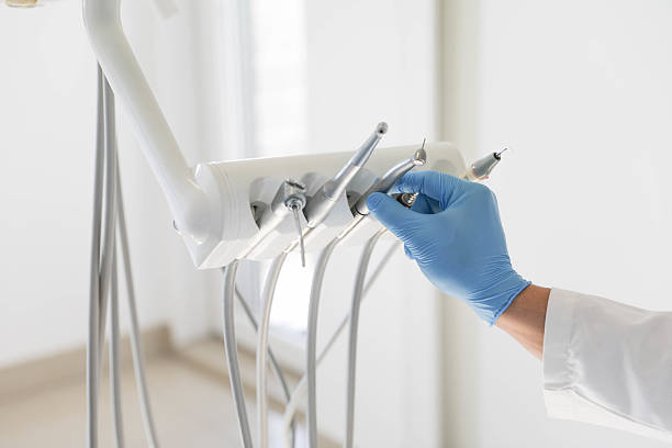 24/7 Emergency Wisdom Tooth Removal experts in Falls Church city County, VA
